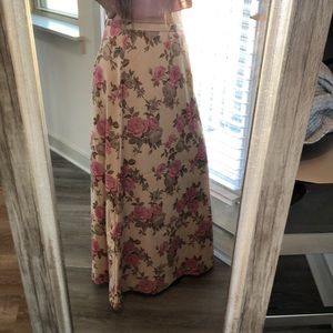 Stunning Vintage Flower Skirt